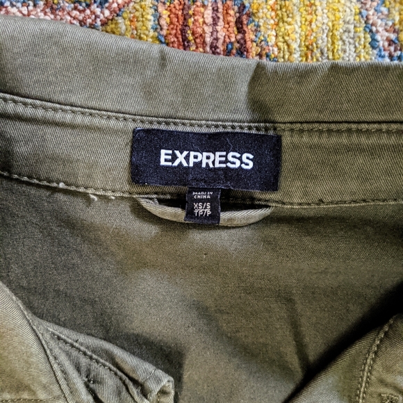 Express cropped oversize jacket. - Picture 4 of 8